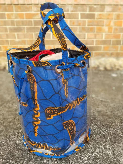 Spacious women's bags with large capacity for storing all your daily items-Blue African Print Shoulder PVC Clear bag-DP3978PB