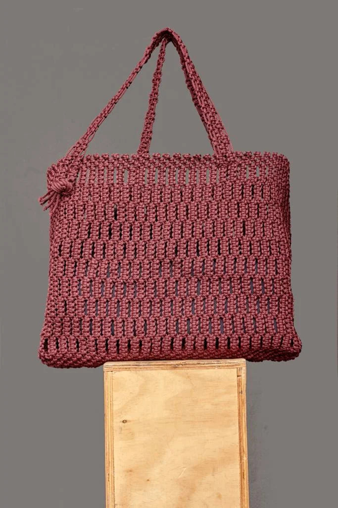 Women's bags with quilted texture and chain strap for a sophisticated yet stylish look-BUYISIWE Woven Shopper Tote bag