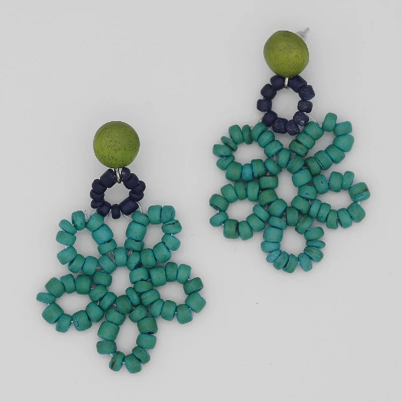 Best hoop earrings with tribal designs for a cultural and exotic aesthetic-Ocean Beaded Flower Earrings