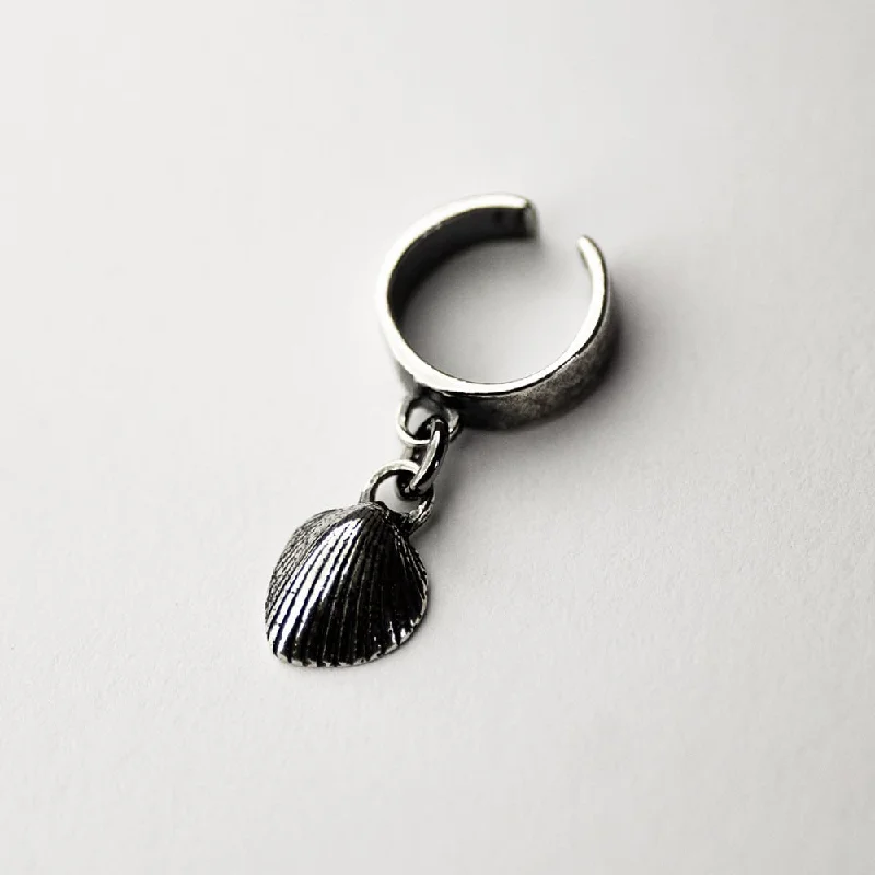 Hoop earrings with a matte black finish for a sleek, edgy vibe-Seashell ear cuff