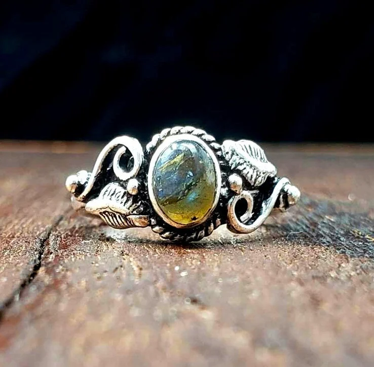 Rings with crescent moon for lunar charm -Labradorite Botanical Ring